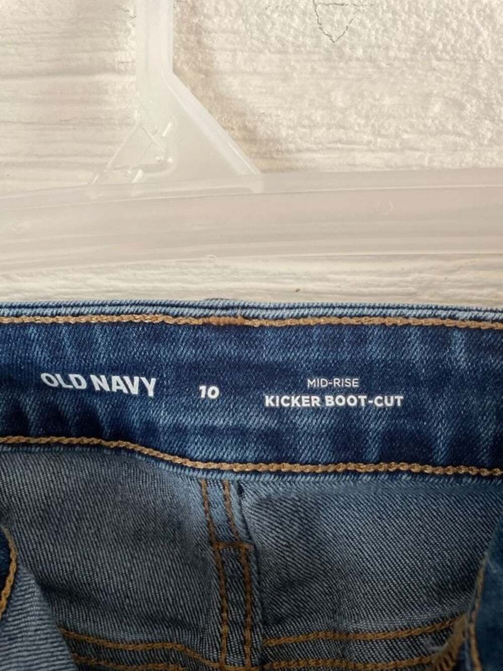 Jeans - Picture 2 of 3